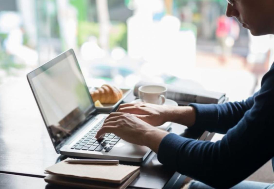 Interaktive Lernmaterialien und Übungen